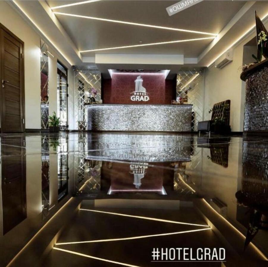 Grad Hotel Ashmyany Exterior foto